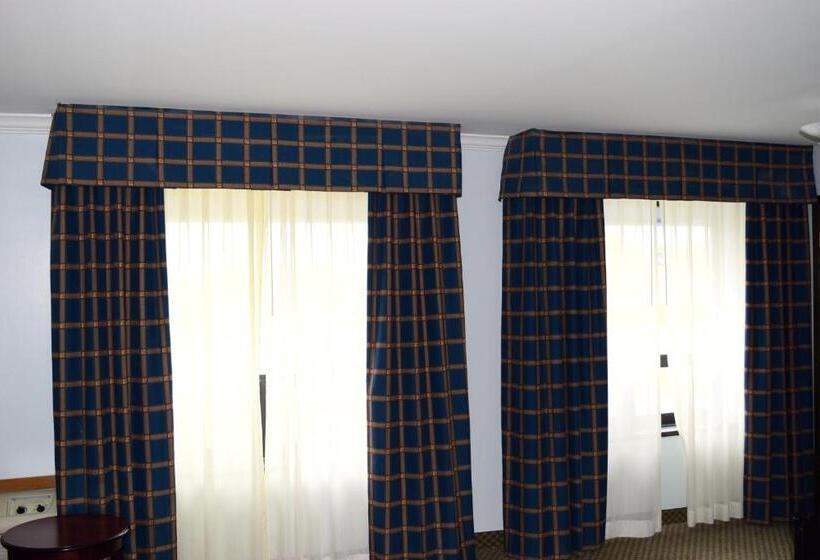 إستوديو قياسى سرير كينج, Days Inn By Wyndham Rock Falls
