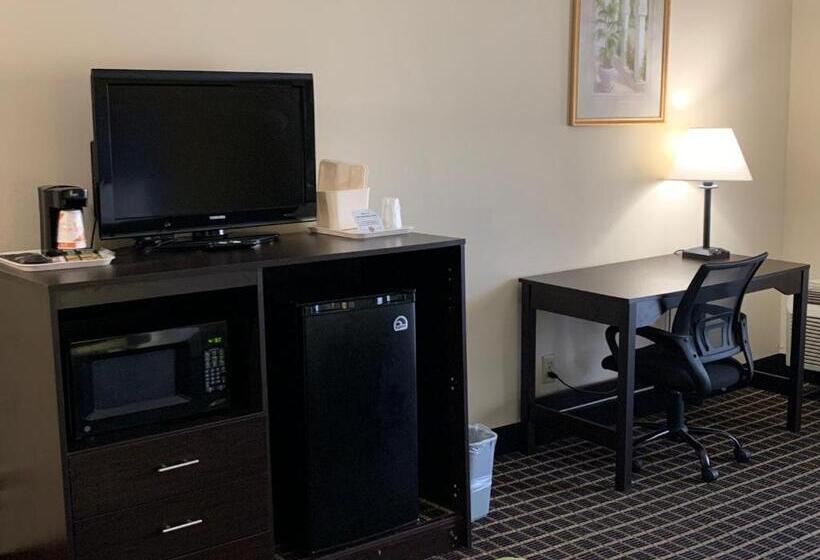 Люкс 2 Спальни, Quality Inn & Suites Pensacola Bayview