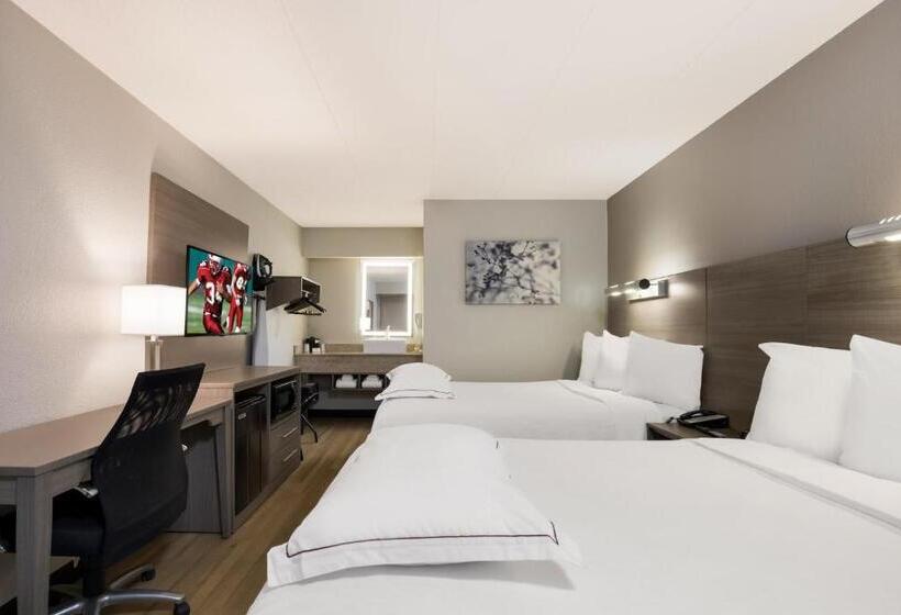 프리미엄 룸, Red Roof Inn Plus+ Chicago   Naperville