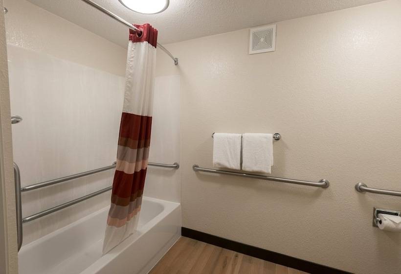 프리미엄 룸, Red Roof Inn Plus+ Chicago   Naperville