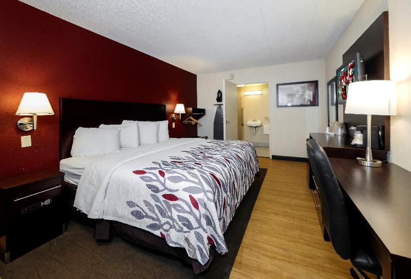 带大床的高级房间, Red Roof Inn Washington, Pa