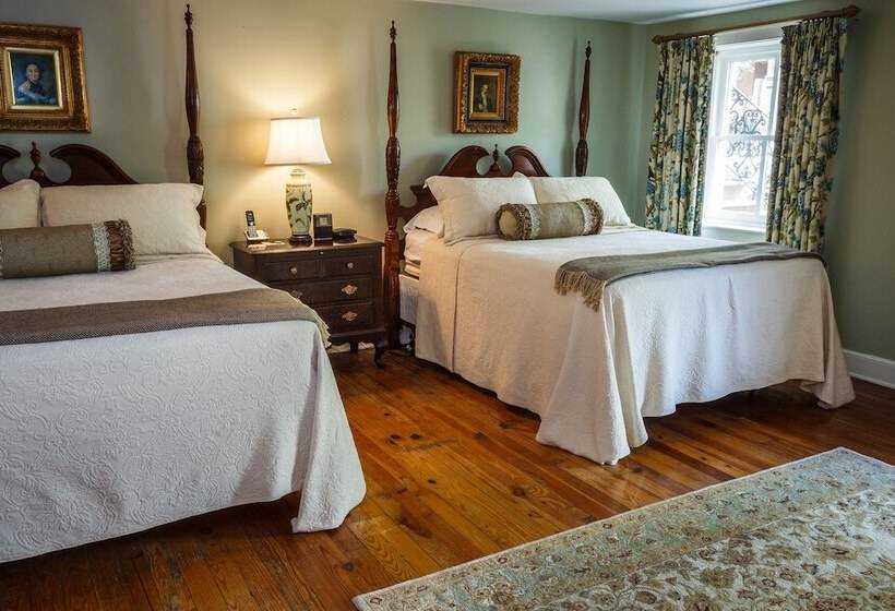 חדר סטנדרט עם מיטת קווין, Eliza Thompson House, Historic Inns Of Savannah Collection