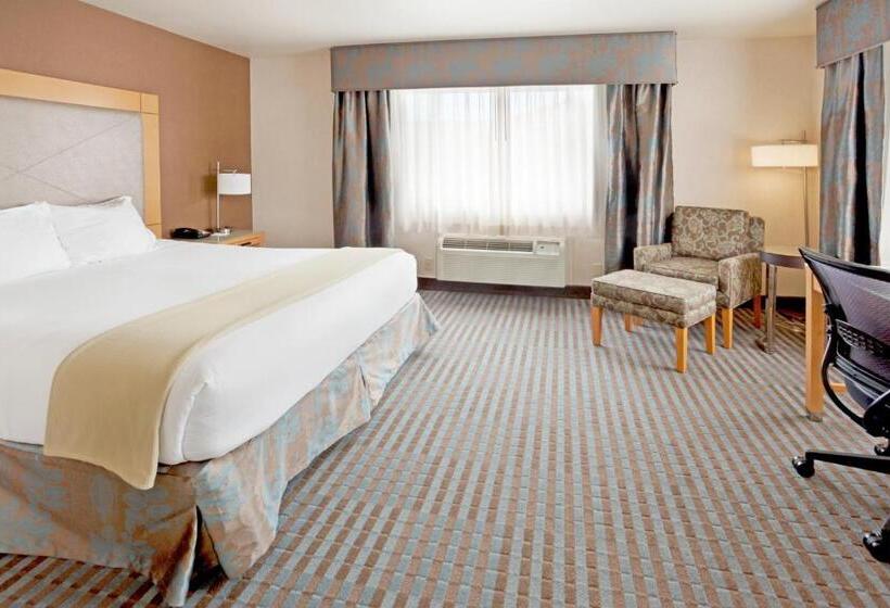 디럭스 룸, Holiday Inn Express Monterey   Cannery Row, An Ihg