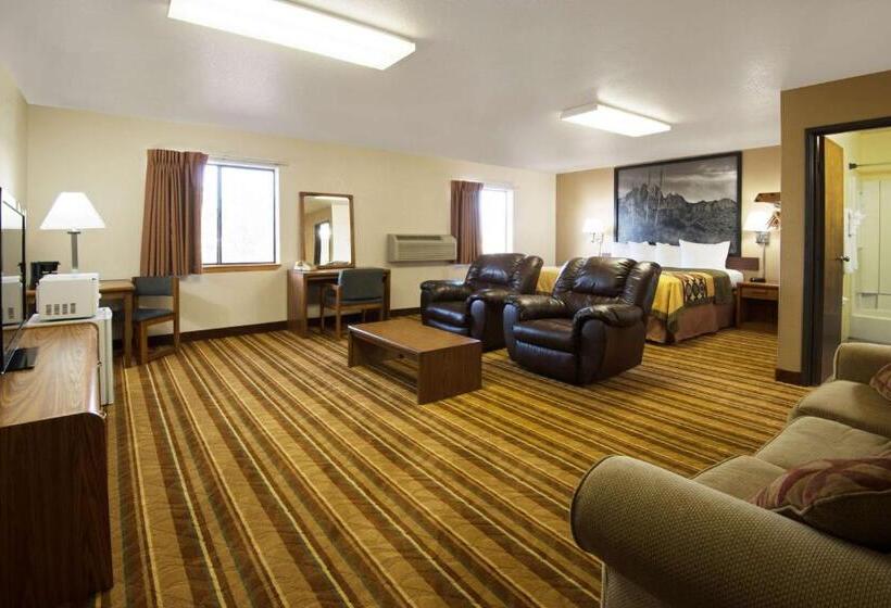 디럭스 스위트 킹 침대, Super 8 By Wyndham Las Cruces/white Sands Area