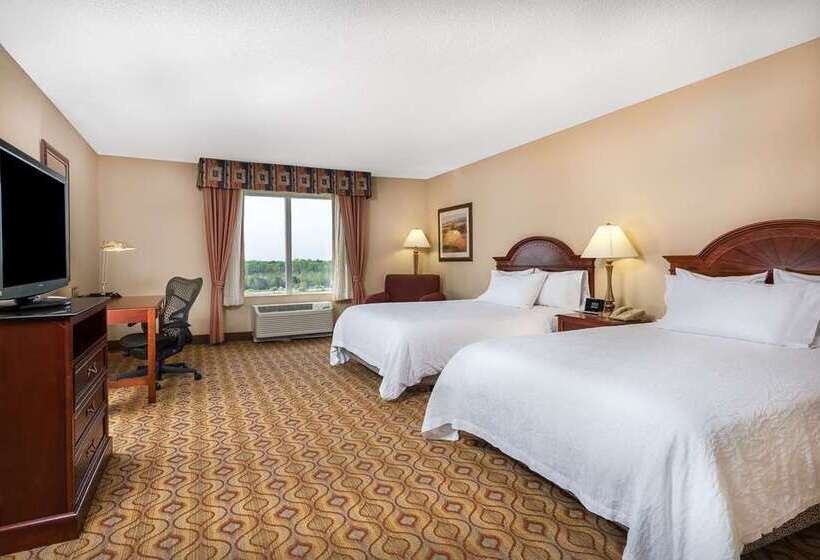 Номер Deluxe Кровать Куин, Hilton Waco