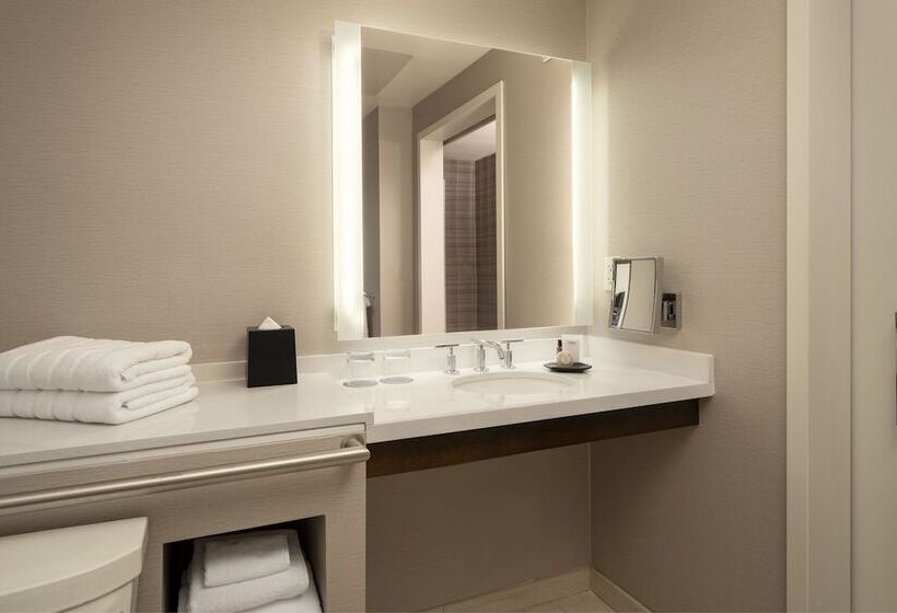 ２ダブルベッドのスタンダードルーム, The Westin South Coast Plaza, Costa Mesa