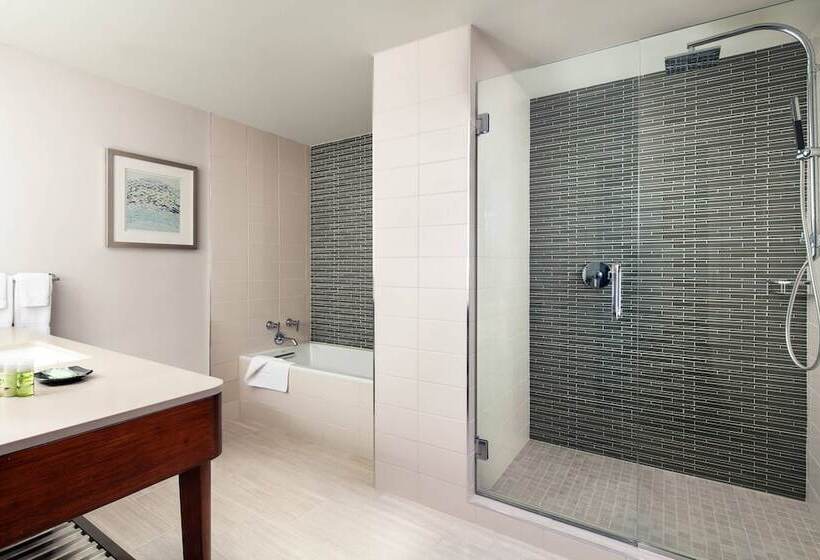 ２ダブルベッドのスタンダードルーム, The Westin South Coast Plaza, Costa Mesa