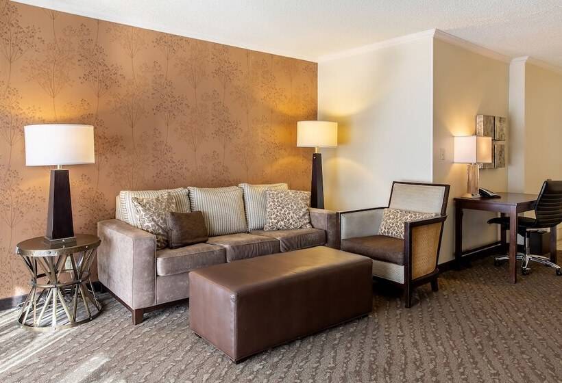 Президентский Люкс, Valley River Inn