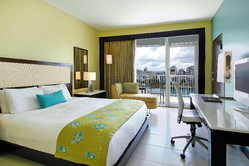 اتاق استاندارد با چشم‌انداز, The Condado Plaza