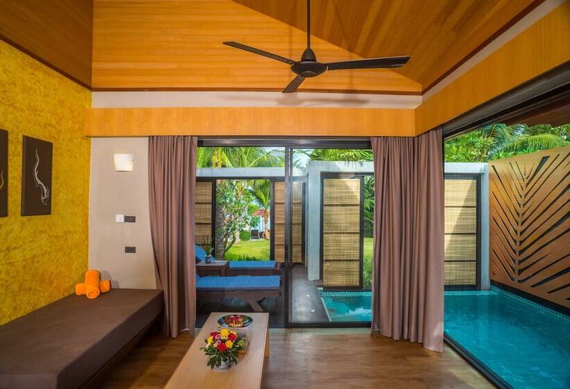 Вилла с 1 спальней и бассейном, Weekender Resort