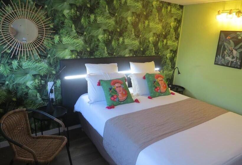 Номер Стандарт, Hôtel Kyriad Cap Sud