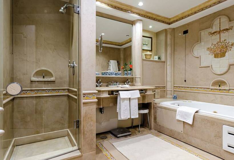 جناح, Olissippo Lapa Palace – The Leading Hotels Of The World