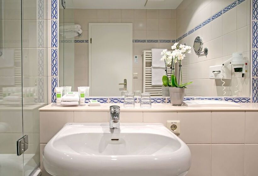 Номер Стандарт, Dorint Parkhotel Meißen