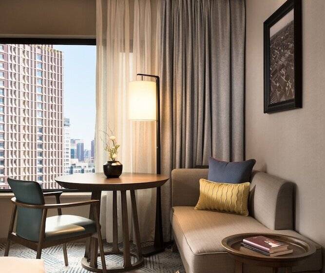 스탠다드 룸 킹사이즈 침대, Hilton Beijing