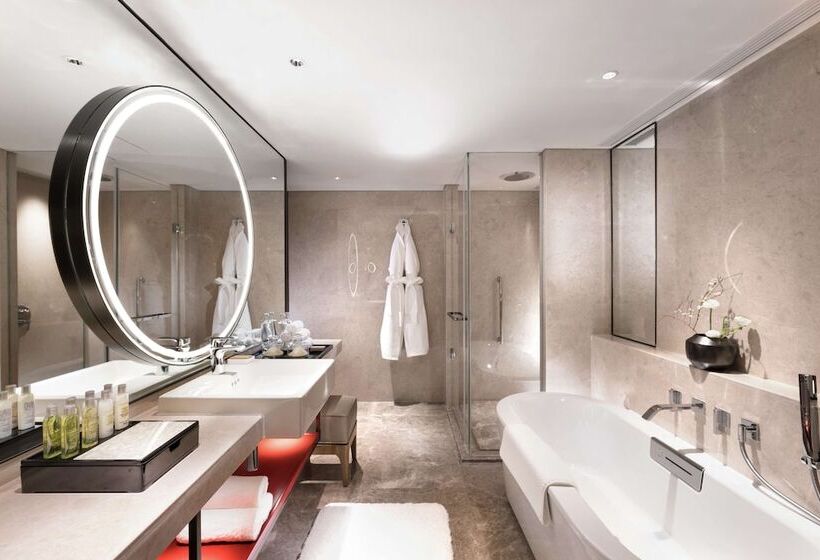 디럭스 스위트, Hilton Beijing