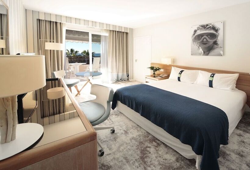 Люкс Вид на Море, Holiday Inn Nice   Port St Laurent, An Ihg