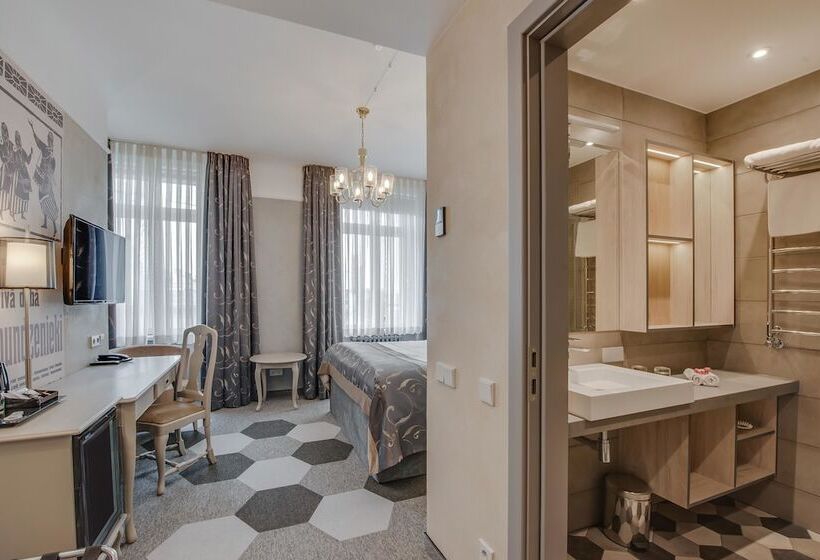Habitación Estándar, Metropole Hotel By Semarah