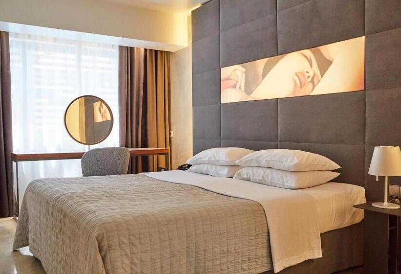 Полулюкс, Brasil Suites Boutique