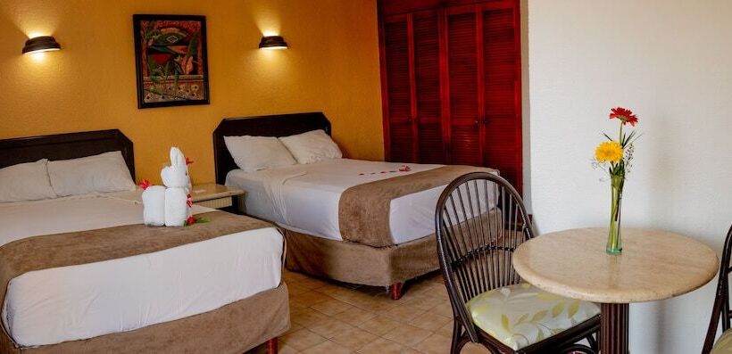 ガーデンビュースタンダードルーム, Qualton Club Ixtapa All Inclusive