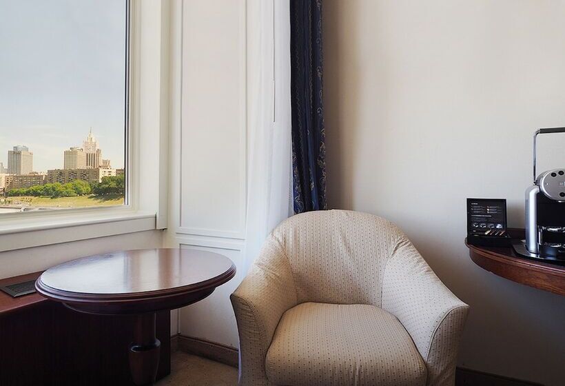 Номер Стандарт Вид на Город, Radisson Slavyanskaya Hotel And Business Centre, Moscow