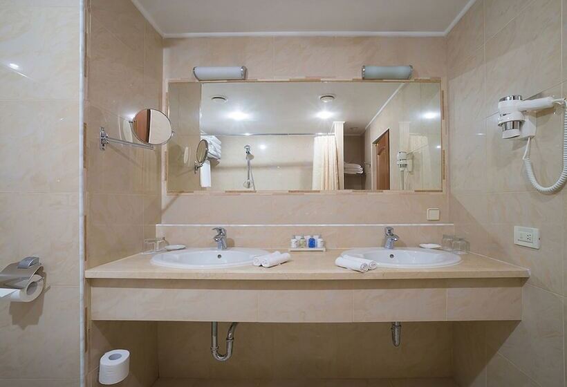 Президентский Люкс, Radisson Slavyanskaya Hotel And Business Centre, Moscow
