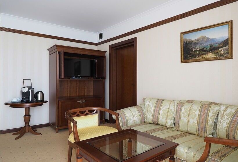 Люкс, Radisson Slavyanskaya Hotel And Business Centre, Moscow