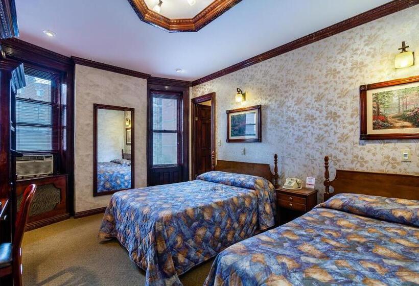 带2个双人床的标准工作室, 31 Extended Stay