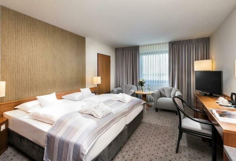 اتاق سوپریور, Maritim Airport Hotel Hannover