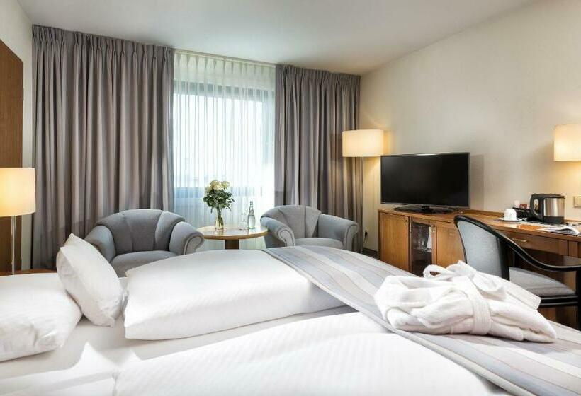 اتاق سوپریور خانوادگی, Maritim Airport Hotel Hannover