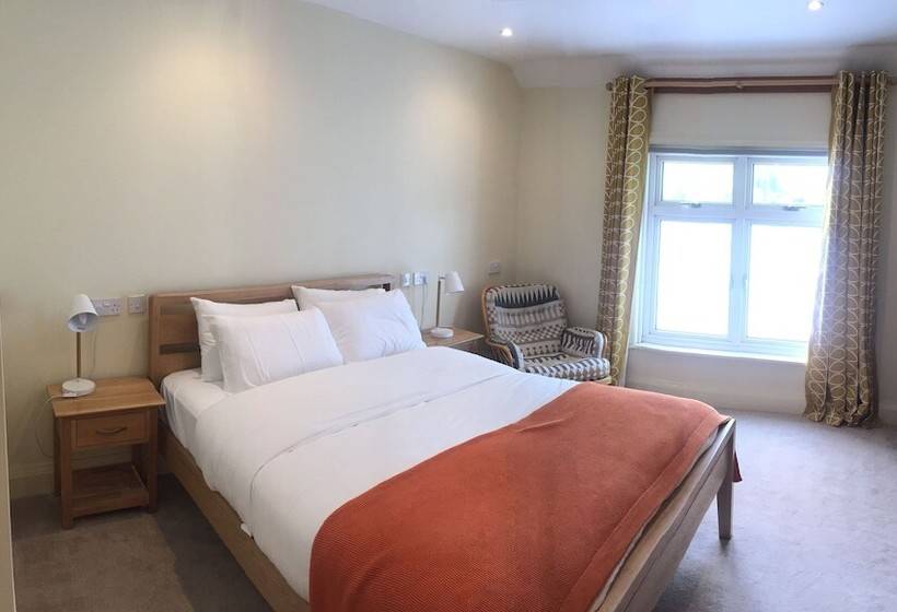 Номер Deluxe, Newell Bistro And Rooms