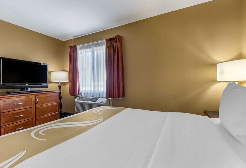 Люкс, Quality Inn & Suites Westminster Seal Beach
