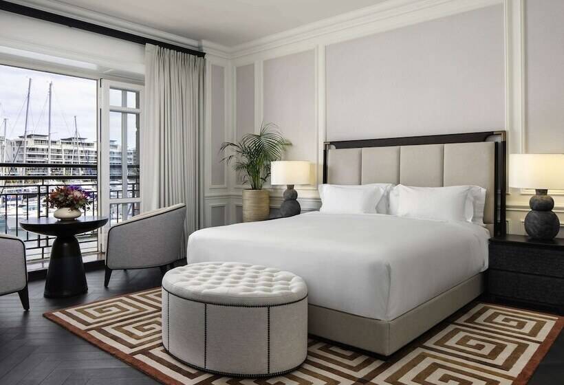 Люкс 3 Спальни, Cape Grace, A Fairmont Managed