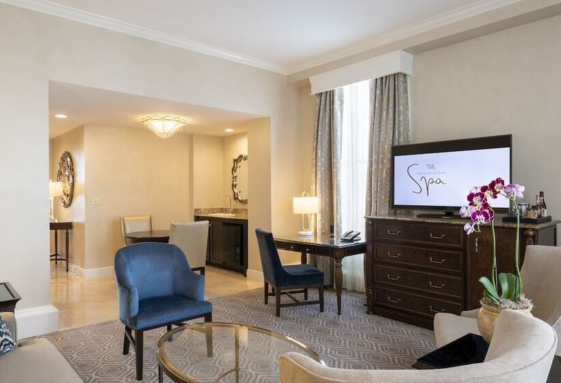 סוויטה דלוקס, The Roosevelt New Orleans  A Waldorf Astoria