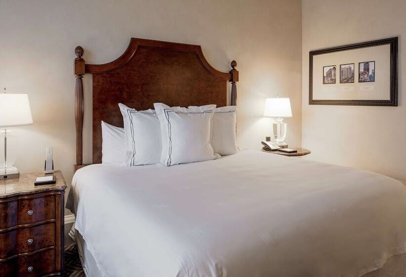 חדר דלוקס מותאם לאנשים עם מוגבלויות, The Roosevelt New Orleans  A Waldorf Astoria