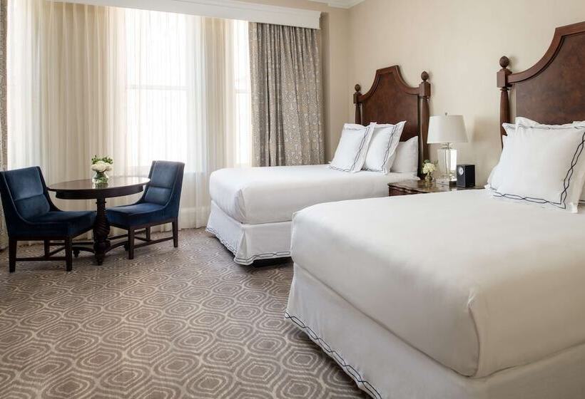חדר דלוקס מותאם לאנשים עם מוגבלויות, The Roosevelt New Orleans  A Waldorf Astoria