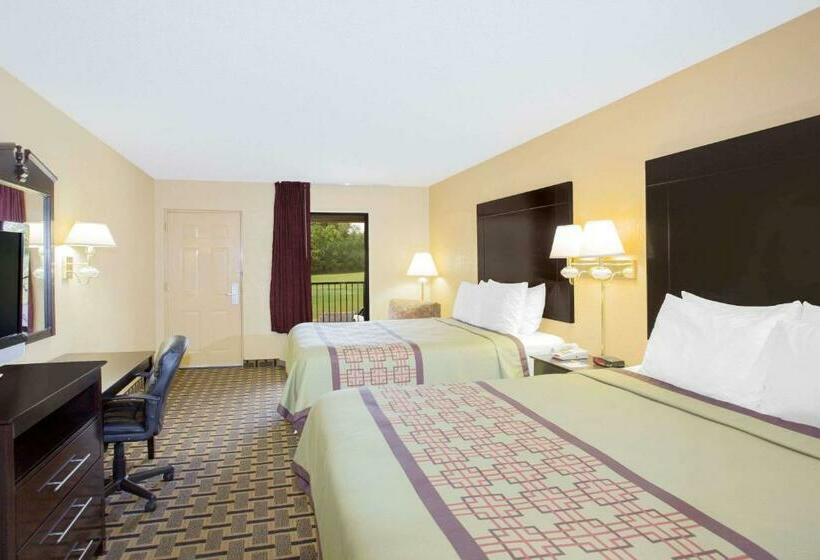 Номер Стандарт Адаптированный для Инвалидов, Days Inn By Wyndham Andalusia