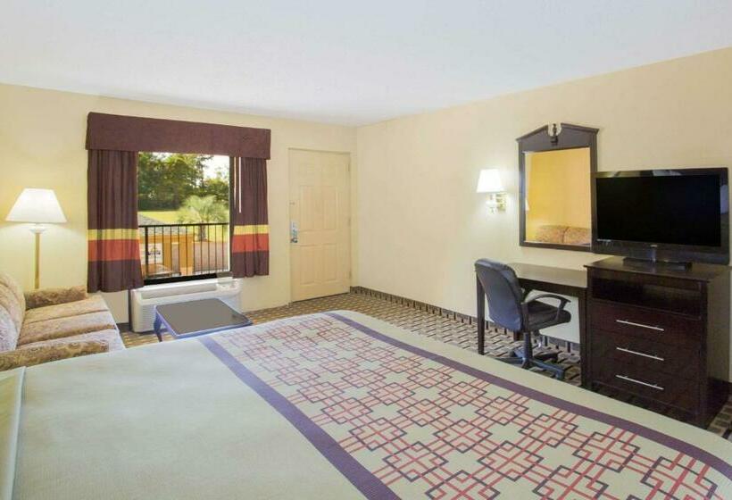 Люкс Deluxe Кровать Кинг, Days Inn By Wyndham Andalusia