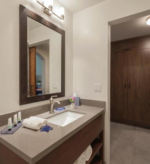 Номер Deluxe, La Playa Inn Santa Barbara