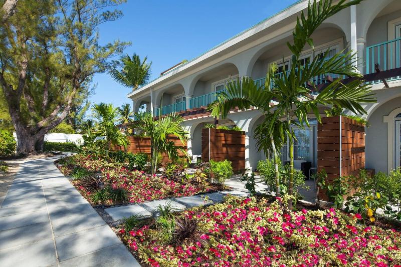 חדר סטנדרט עם מיטת קינג, The Westin Grand Cayman Seven Mile Beach Resort & Spa
