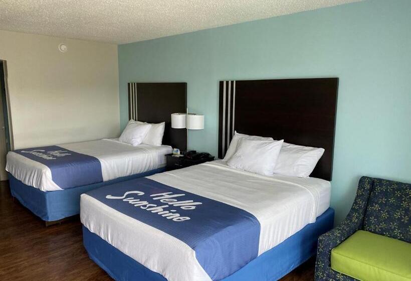Номер Стандарт, Days Inn By Wyndham Goldsboro