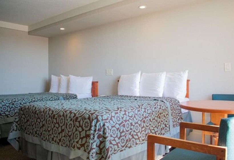 Номер Стандарт 2 Двуспальные Кровати, Days Inn By Wyndham Hillsboro Tx