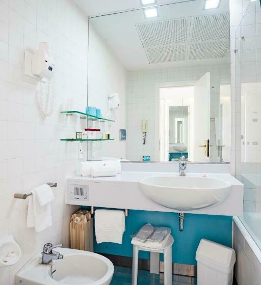 Полулюкс, Grand Hotel Pianeta Maratea Resort