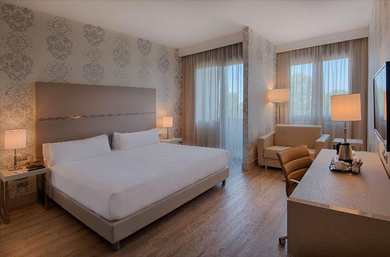اتاق سوپریور, NH Firenze