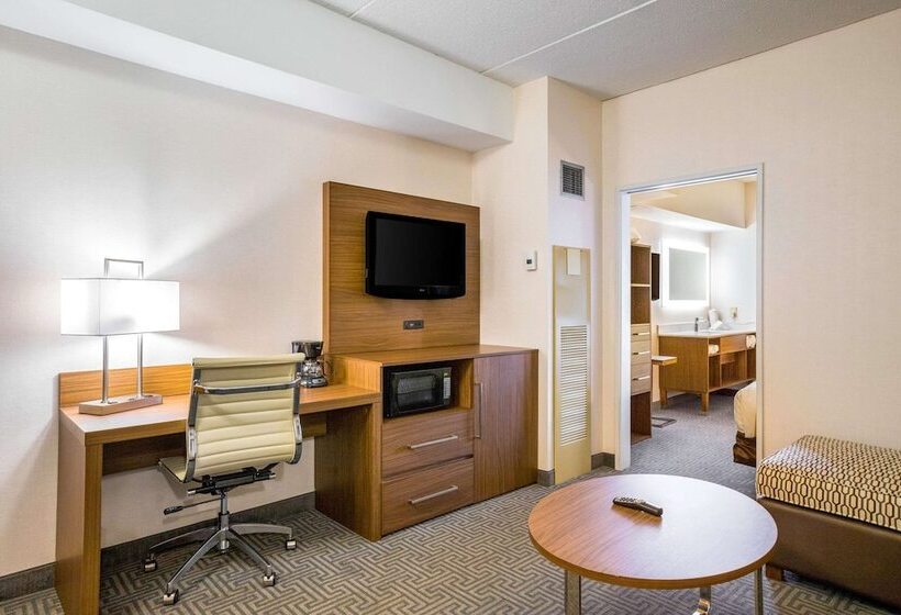 Люкс, Quality Suites