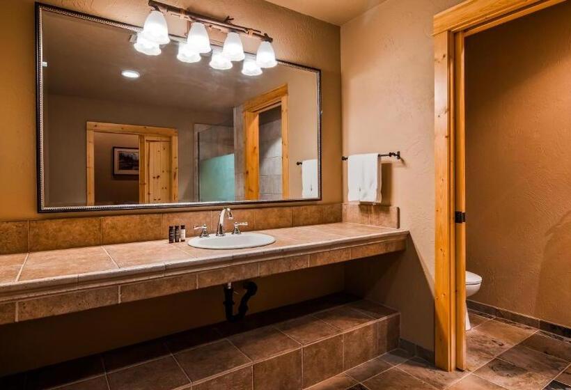 Люкс Кровать Кинг, Best Western Ponderosa Lodge