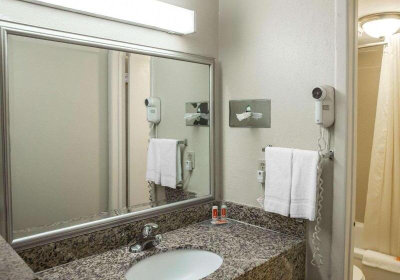 Стандартный Номер Кровать Кинг, Econo Lodge North Washington