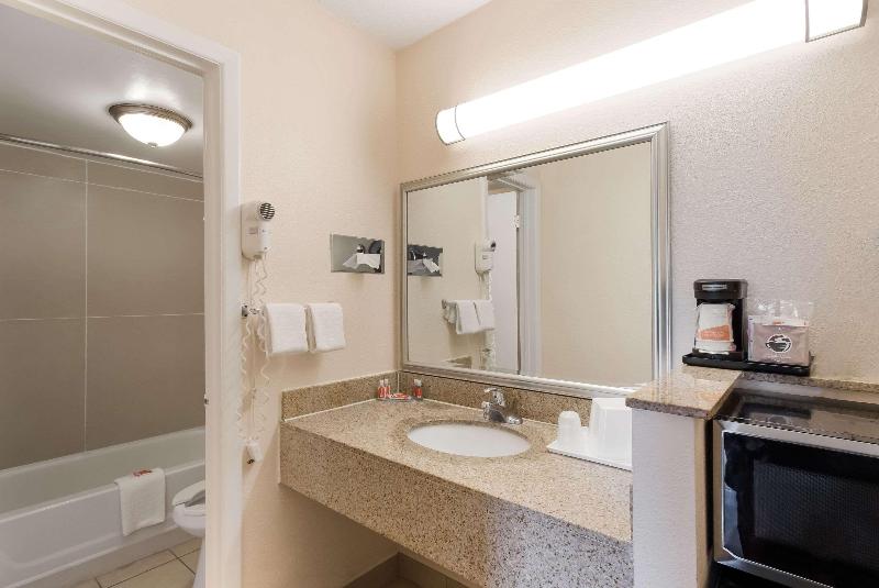 Стандартный Номер Кровать Кинг, Econo Lodge North Washington