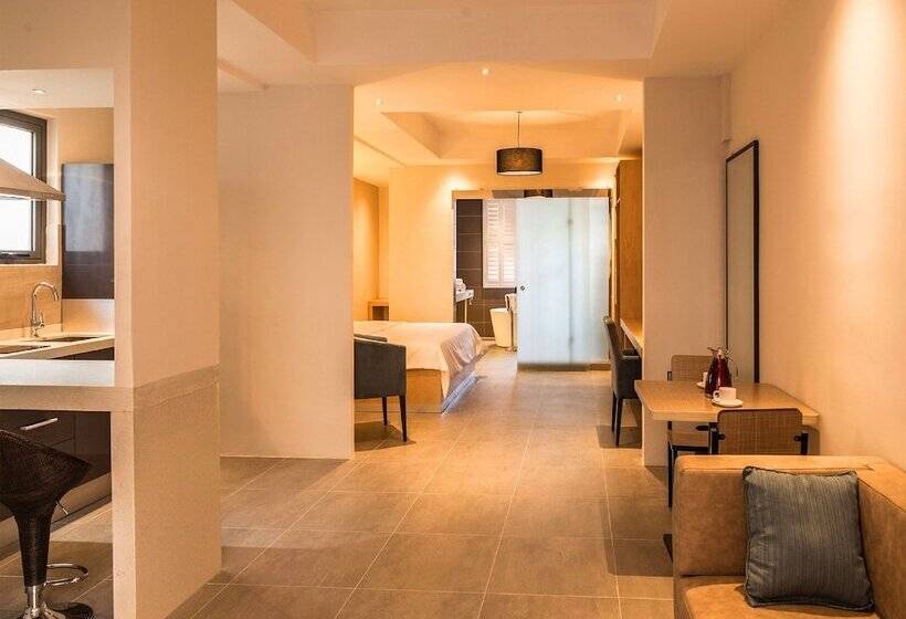 سوئیت پریمیوم, Pereybere Hotel & Spa