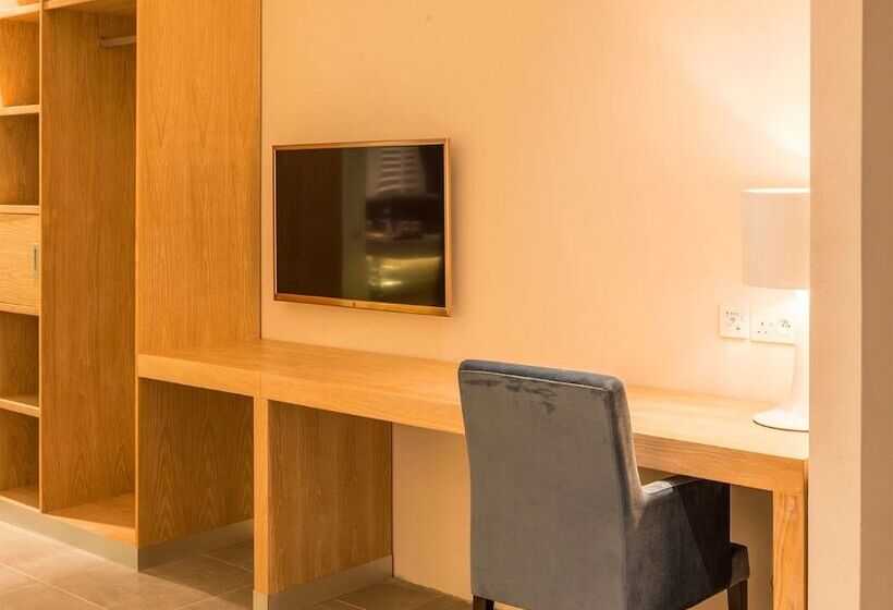 سوئیت پریمیوم, Pereybere Hotel & Spa