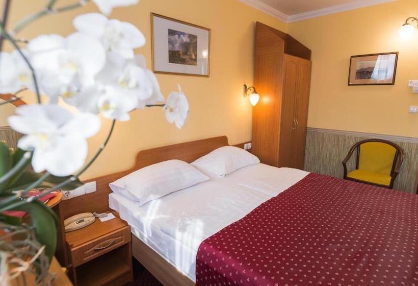 Классический Номер, Korona Wellness, Rendezvény és Borszálloda